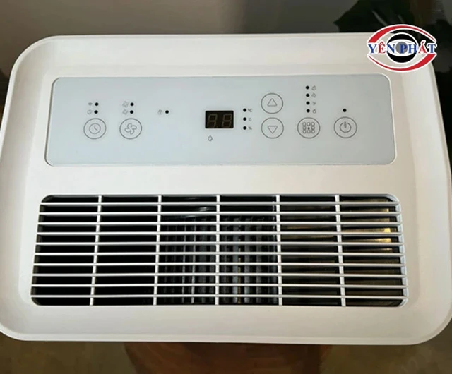 bảng điều khiển của máy hút ẩm Medion