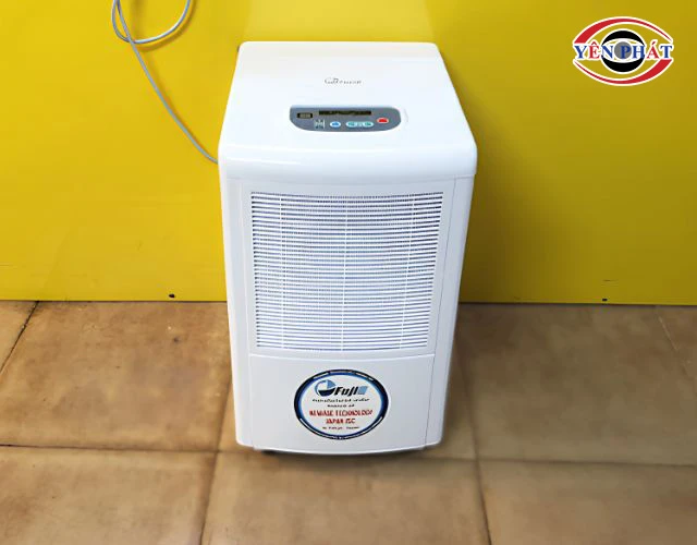 Máy hút ẩm công nghiệp FujiE HM-650EB công suất lớn