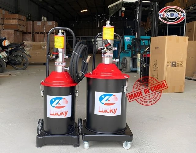 Máy bơm mỡ Lucky có nguồn gốc từ Trung Quốc