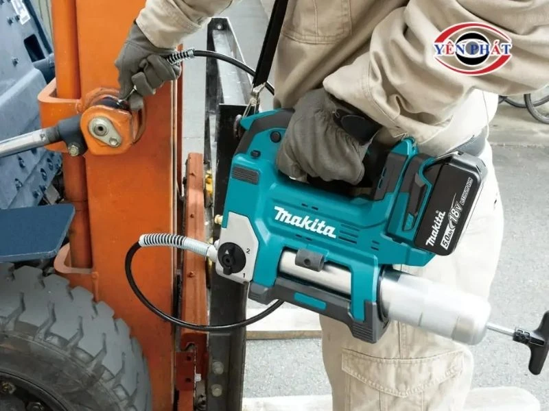 Máy bơm mỡ Makita loại nào tốt? Top 3 model nổi bật