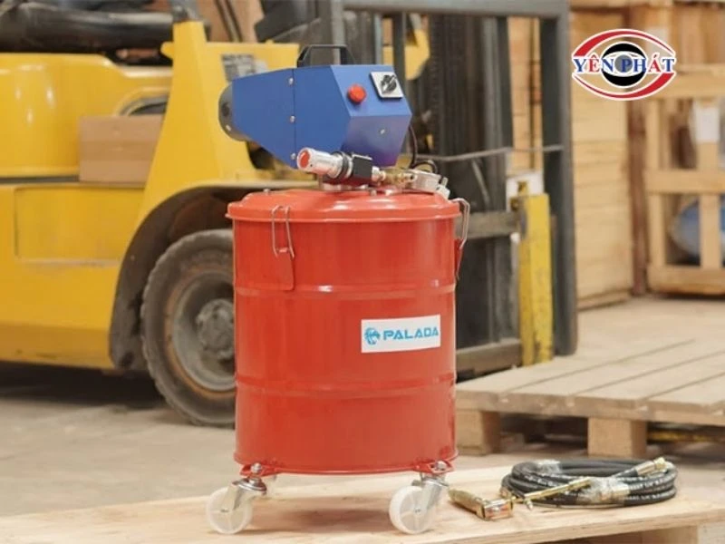 Thủ tục nhập khẩu máy bơm mỡ: Hồ sơ, mã HS và thuế