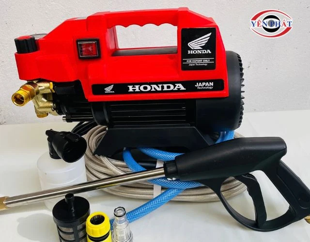 máy rửa xe Honda 5900 1800W chỉnh áp linh hoạt, dễ dàng