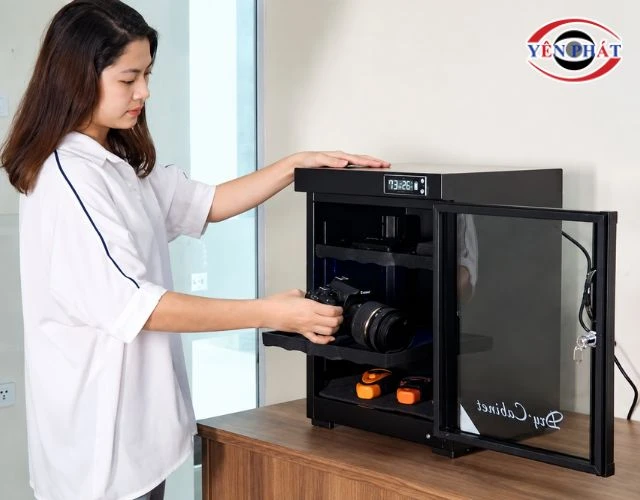 Ứng dụng máy chống ẩm hiệu quả cho phòng lab, y tế