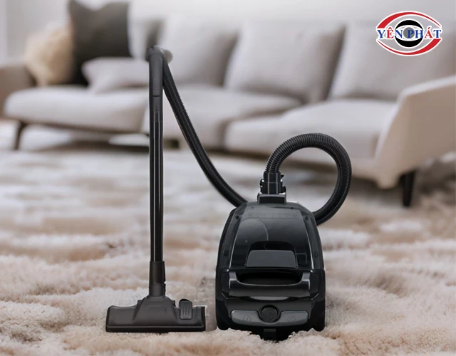 Máy hút bụi dân dụng Sharp EC-NS18-BK/RD