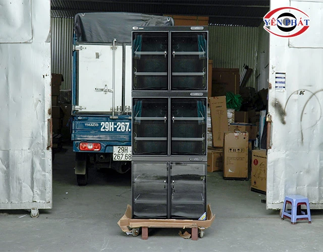 Tủ chống ẩm máy ảnh Kumisai DHC 800