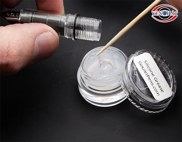 Mỡ silicon là gì? 7 loại phổ biến và cách chọn mua