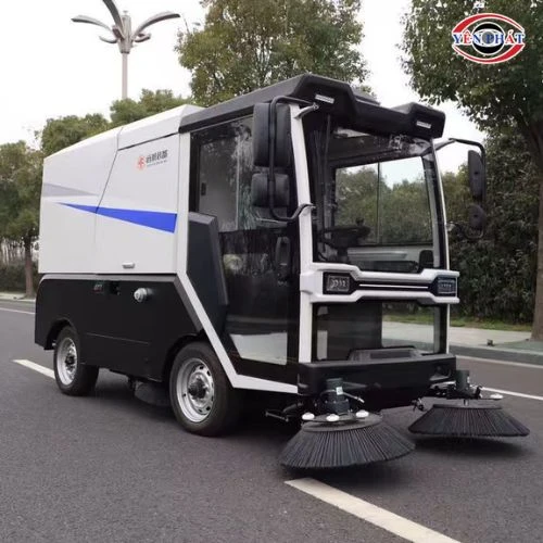 Xe quét rác công nghiệp ngồi lái Kumisai KMS-2000-M (Pin Lithium) 5