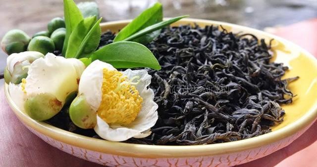 cách chống ẩm mốc tủ quần áo hiệu quả