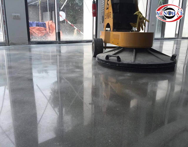 Sàn bê tông mài nhám: Ưu điểm, Ứng dụng, Quy trình, Báo giá