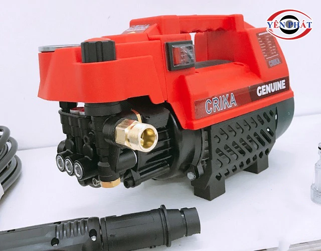 máy rửa xe crika hà lan