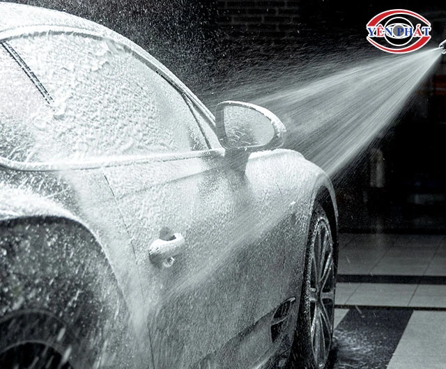 sử dụng máy rửa xe