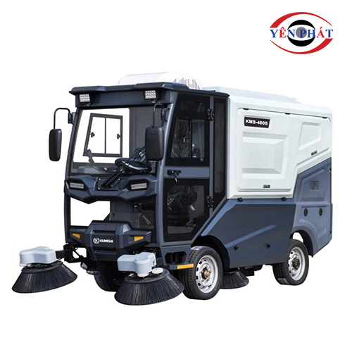 Xe quét rác công nghiệp ngồi lái Kumisai KMS 480S