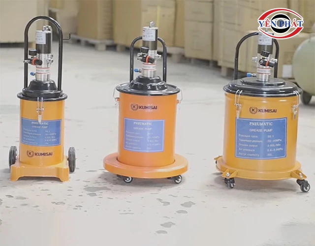 các mẫu máy bơm mỡ