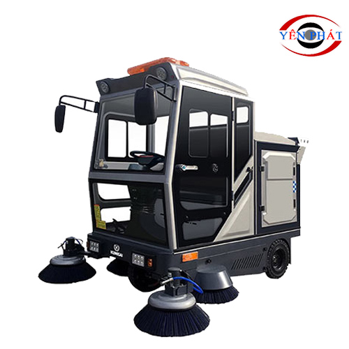 Xe quét rác ngồi lái Kumisai KMS-1900E