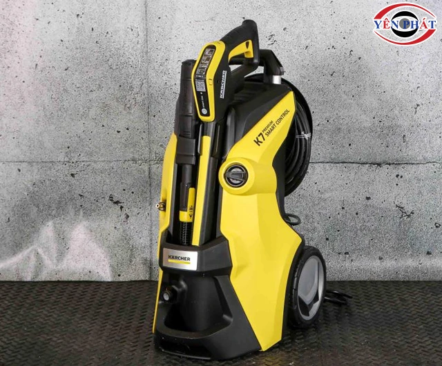 Máy rửa xe Karcher K7 Premium Smart Control