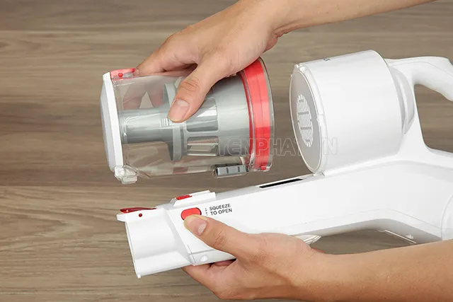 Hộp chứa rác thường khá nhỏ