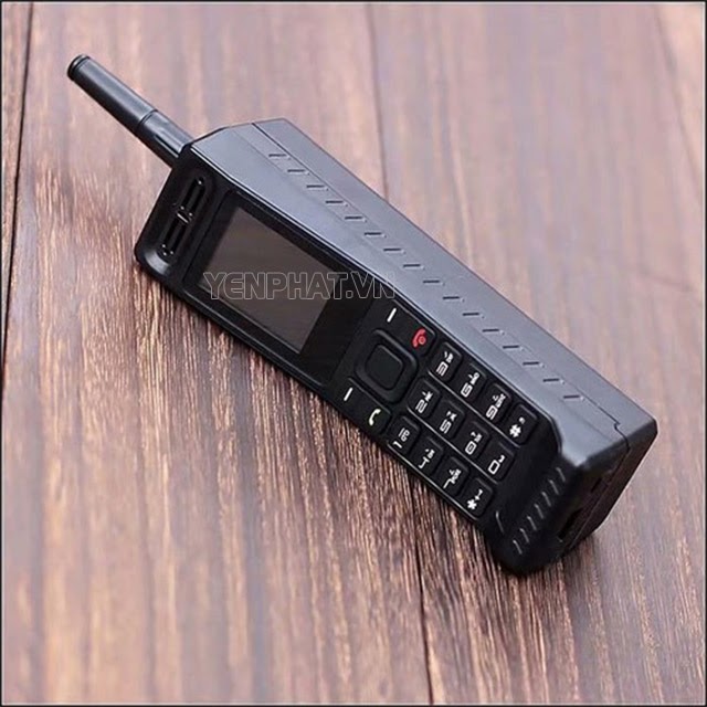 Điện thoại kiêm bộ đàm X900