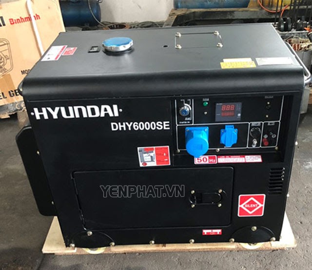 Máy phát điện chạy dầu 5kw Hyundai DHY 6000SE