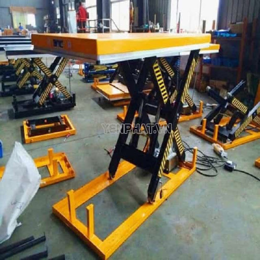 địa chỉ bán bàn nâng thủy lực cũ