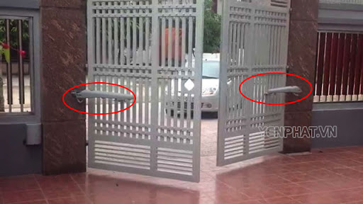 Động cơ cổng tay đòn của cửa cổng xếp 4 cánh - Điện Máy Yên Phát