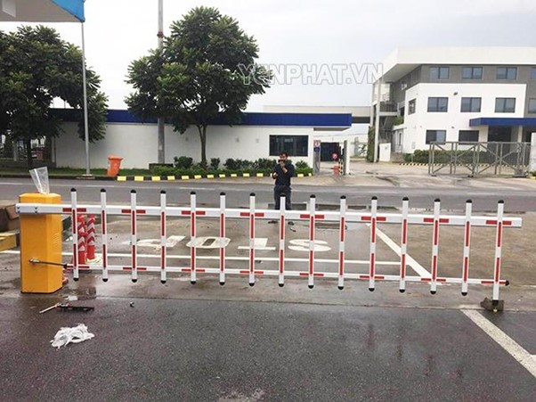 khung hàng rào barie - Điện Máy Yên Phát