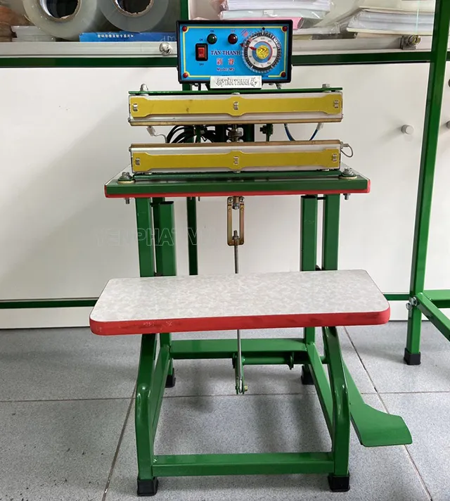 máy ép nhựa dẻo mini